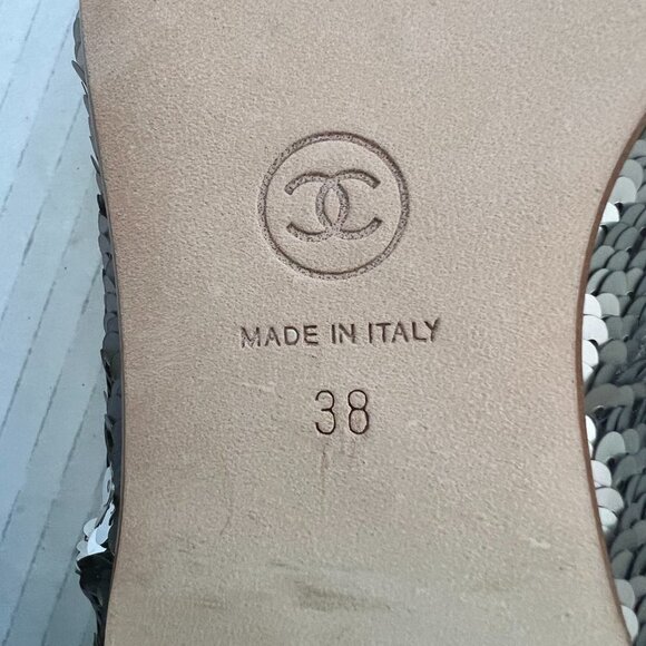 Chanel silver sequin CC smoking slip ons size 38 - Picture 9 of 9